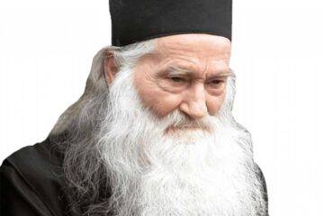 Parintele Iustin Parvu, sursa Doxologia