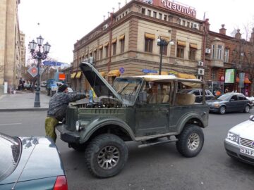 La un vin de rodii în necunoscuta Vinărie Areni