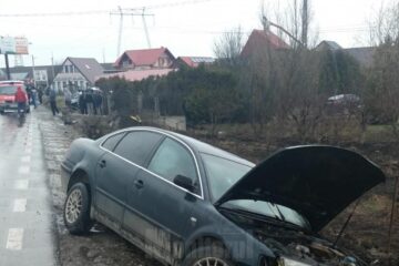 Autoturismul Opel a ajuns in sant