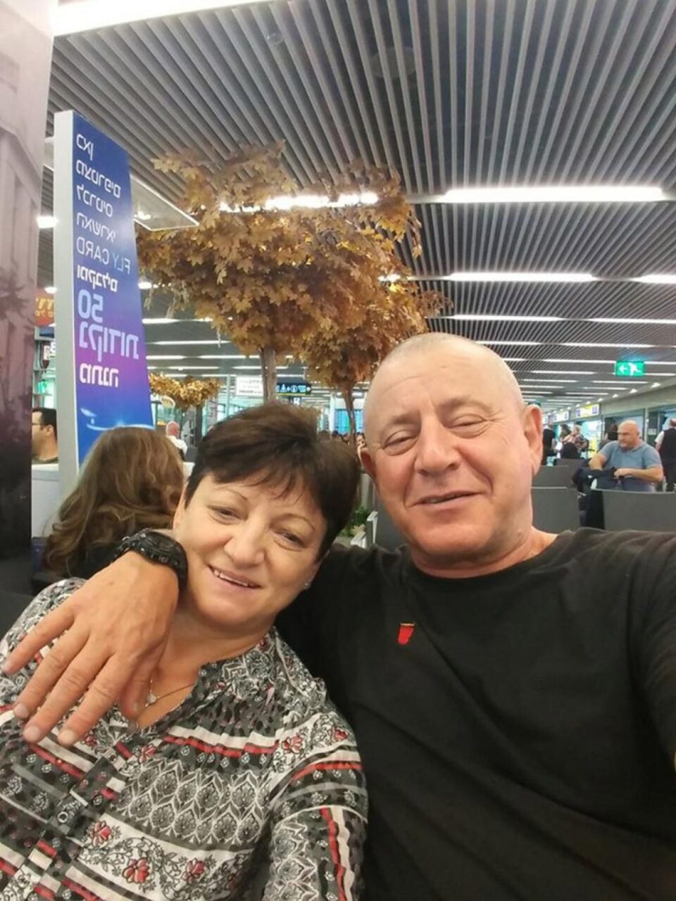 Avi Kaufmann, Israel: “Țara este închisă. Pedeapsa pentru nerespectarea instrucțiunilor este între 3 și 7 ani închisoare” Avi Kaufmann, Israel: “Țara este închisă. Pedeapsa pentru nerespectarea instrucțiunilor este între 3 și 7 ani închisoare”