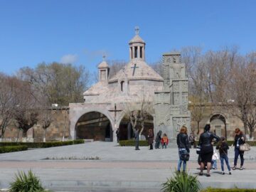 La un vin de rodii în necunoscuta Vinărie Areni