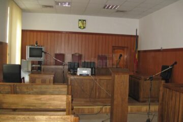 Judecătoria Gura Humorului a decis suspendarea proceselor
