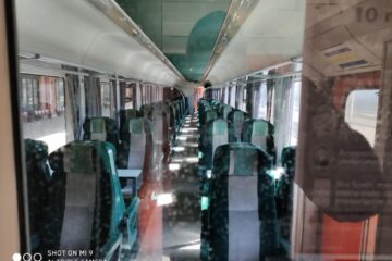 Trenul de București, înainte de plecare