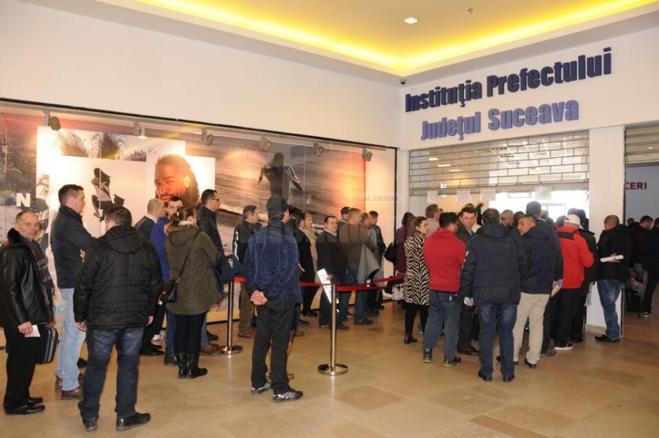 Examinarea pentru obtinerea permiselor a fost suspendata 30 de zile