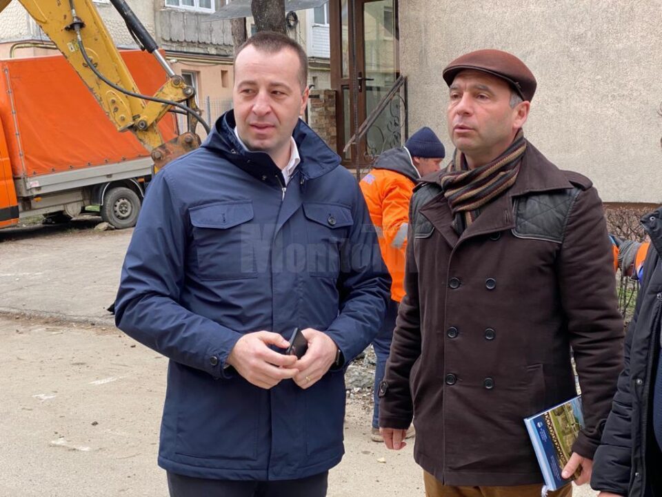 Două parcări de reședință cu aproape 200 de locuri sunt în curs de amenajare în cel mai mare cartier al Sucevei 4