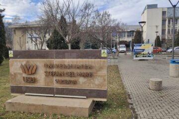 Universitatea „Ștefan cel Mare” oferă o masă pe zi studenților nevoiași