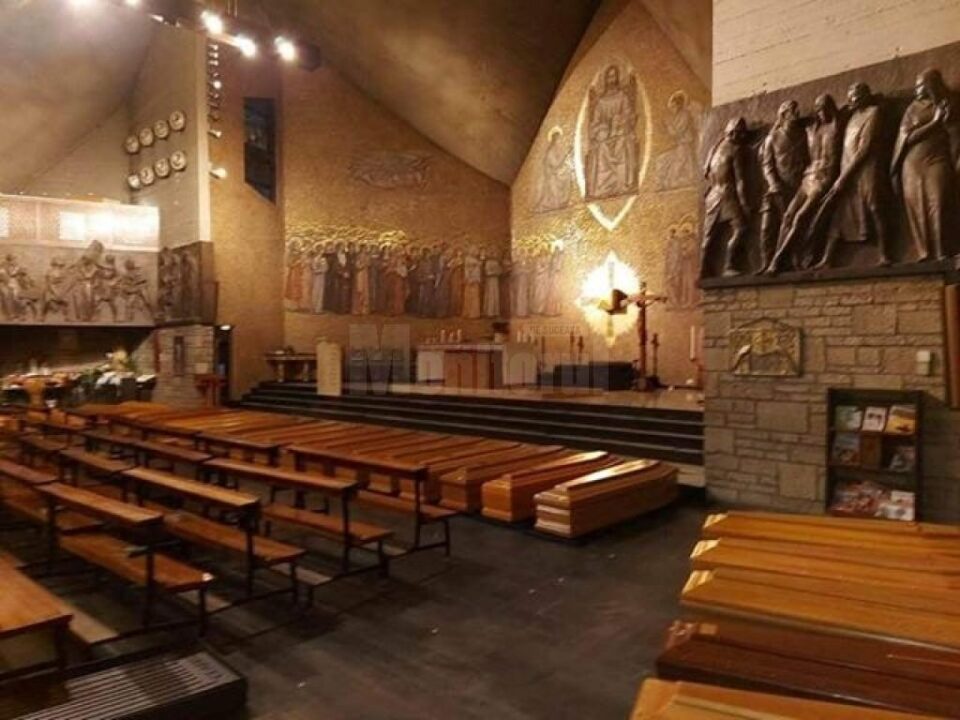 Magda, din Roma: Când sicriele nu mai încap în camerele mortuare