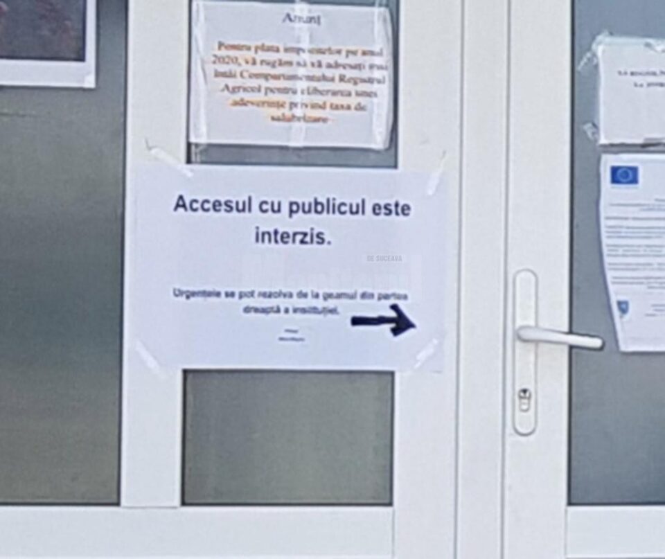 Accesul în Primăria Bosanci, interzis