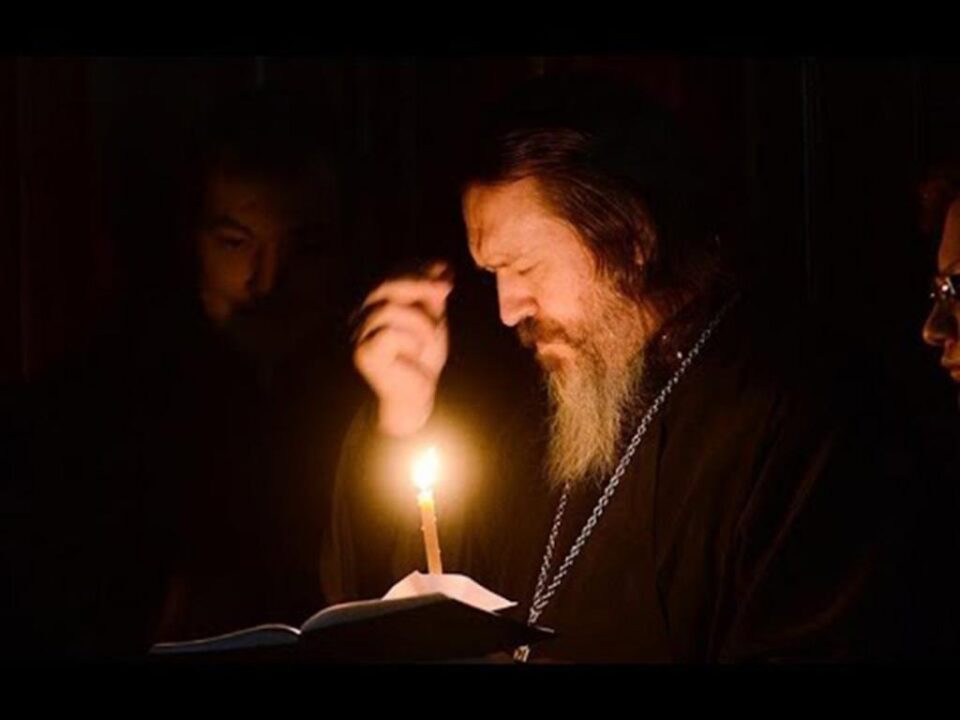 Mi-e rușine să fac semnul crucii în public!