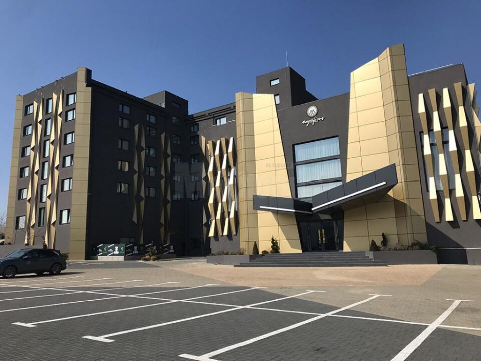 Hotelul Mndachi și sala de festivități Magnificus