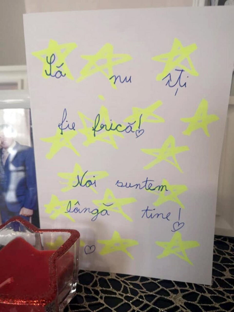 “Noi ne despărțim pentru ca voi să puteți sta ÎMPREUNĂ ACASĂ!”