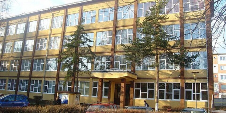 Căminul internat de la Colegiul Național “Spiru Haret”, pus la dispoziția Spitalului Județean
