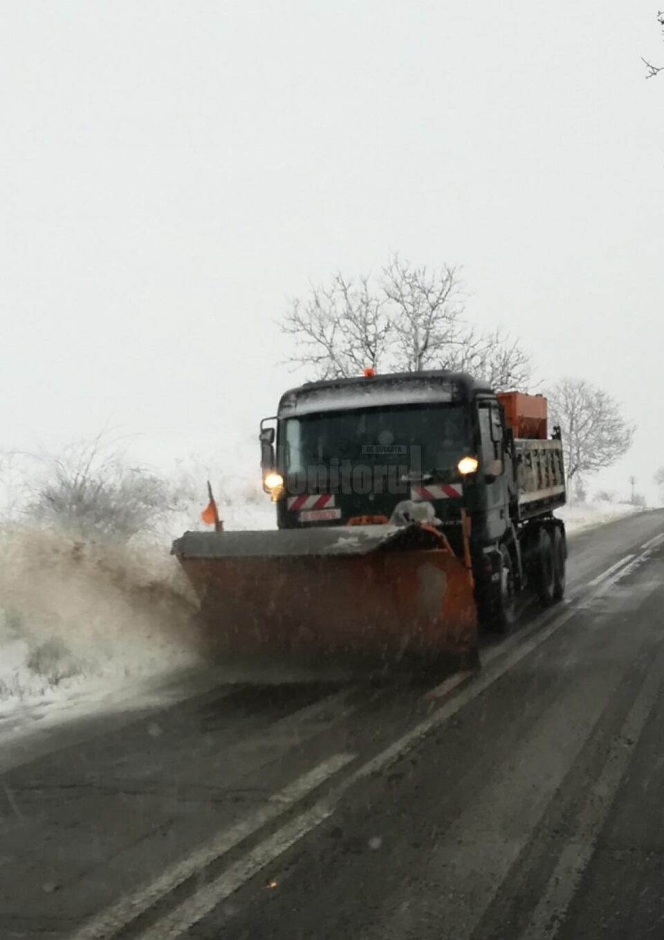 Interventie cu utilaje de deszapezire pe DN 2