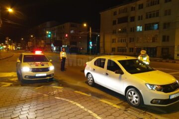 Polițiștii au dat primele amenzi pentru nerespectarea interdicțiilor impuse de Ordonanța Militară