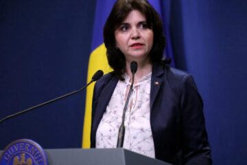 Monica Anisie, ministrul Educației și Cercetării. Foto: edu.ro