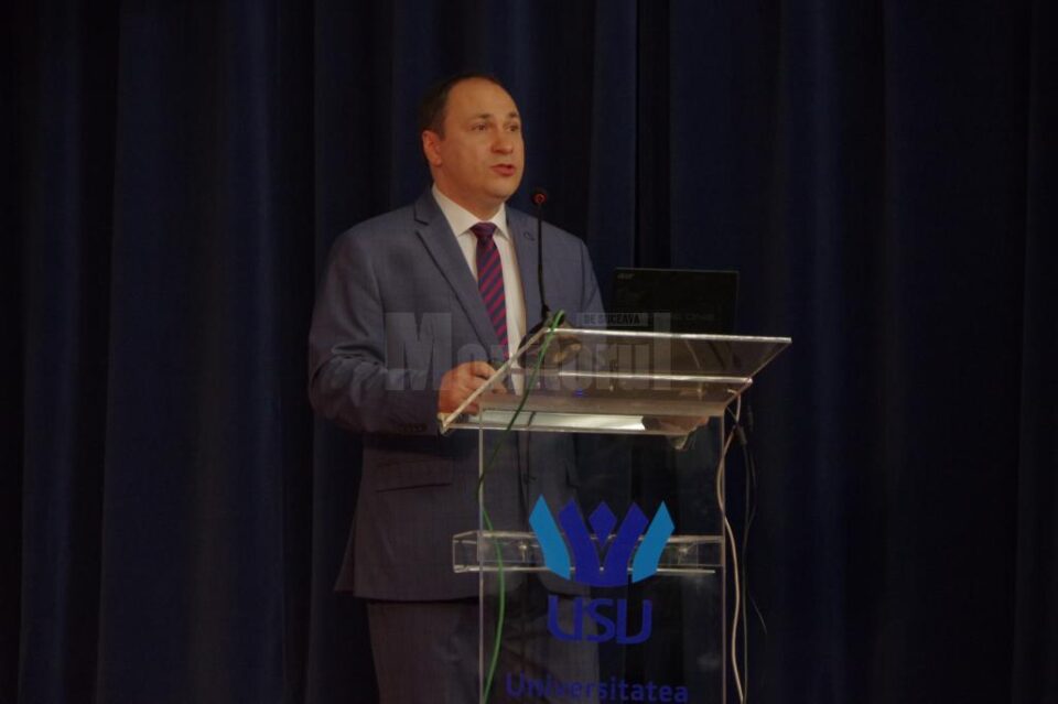 Linia de testare pentru COVID-19 are nevoie de consumabile, kituri de teste și personal instruit Linia de testare pentru COVID-19 are nevoie de consumabile, kituri de teste și personal instruit