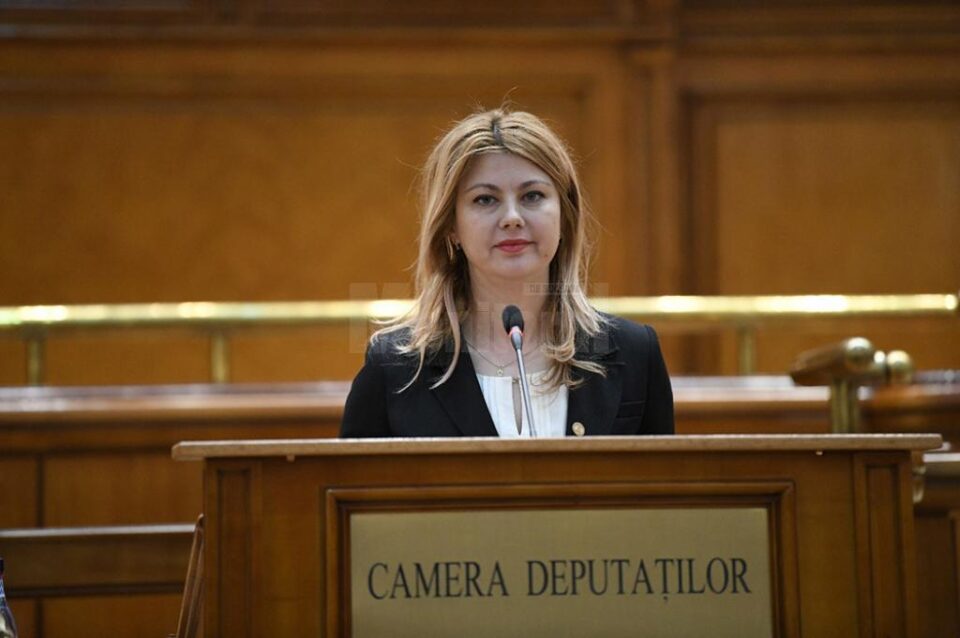 Deputatul PSD de Suceava Maricela Cobuz Deputatul PSD de Suceava Maricela Cobuz