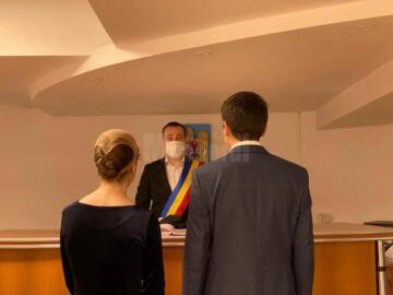 Căsătorii cu masca pe față, la Primăria Suceava