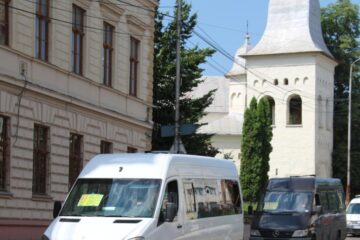 Salariați care fac naveta la Suceava nu mai au nici o variantă de transport spre serviciu