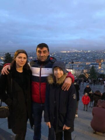 Vasile Bolohan împreună cu familia