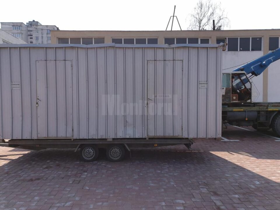 Containerele vor fi montate lângă Unitatea de Primiri Urgențe