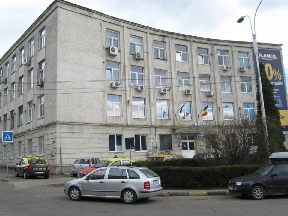 Policlinica Areni