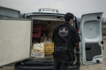 Brânzeturi donate pacienților Spitalului Județean Suceava de către Compania Chitriuc