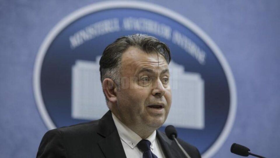 Ministrul Tătaru: Virusul a fost transmis în Suceava de „cel puțin 1.000 de persoane asimptomatice, venite din străinătate, majoritatea din Italia. Sursa foto digi24.ro Ministrul Tătaru: Virusul a fost transmis în Suceava de „cel puțin 1.000 de persoane asimptomatice, venite din străinătate, majoritatea din Italia. Sursa foto digi24.ro
