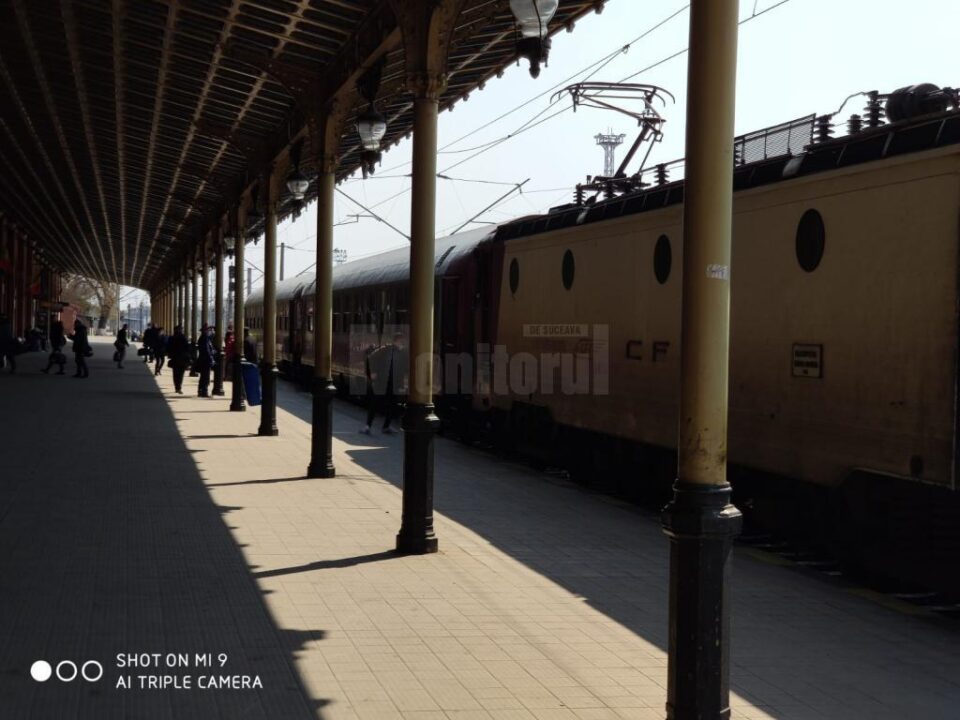 Trenurile asigură legături pe toate rutele din Suceava, dar și pe cele de lung parcurs