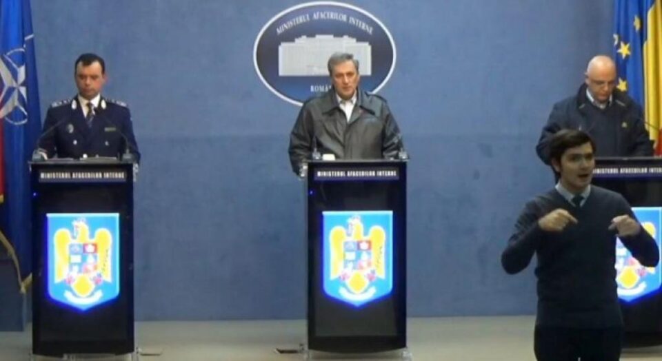 Ministrul Afacerilor Interne, Marcel Vela și secretarii de stat Bogdan Despescu și Raed Arafat Ministrul Afacerilor Interne, Marcel Vela și secretarii de stat Bogdan Despescu și Raed Arafat