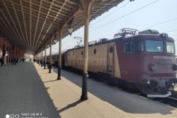 Imagini din Gara Suceava, duminica 29 martie. Unele trenuri mai au încă trafic