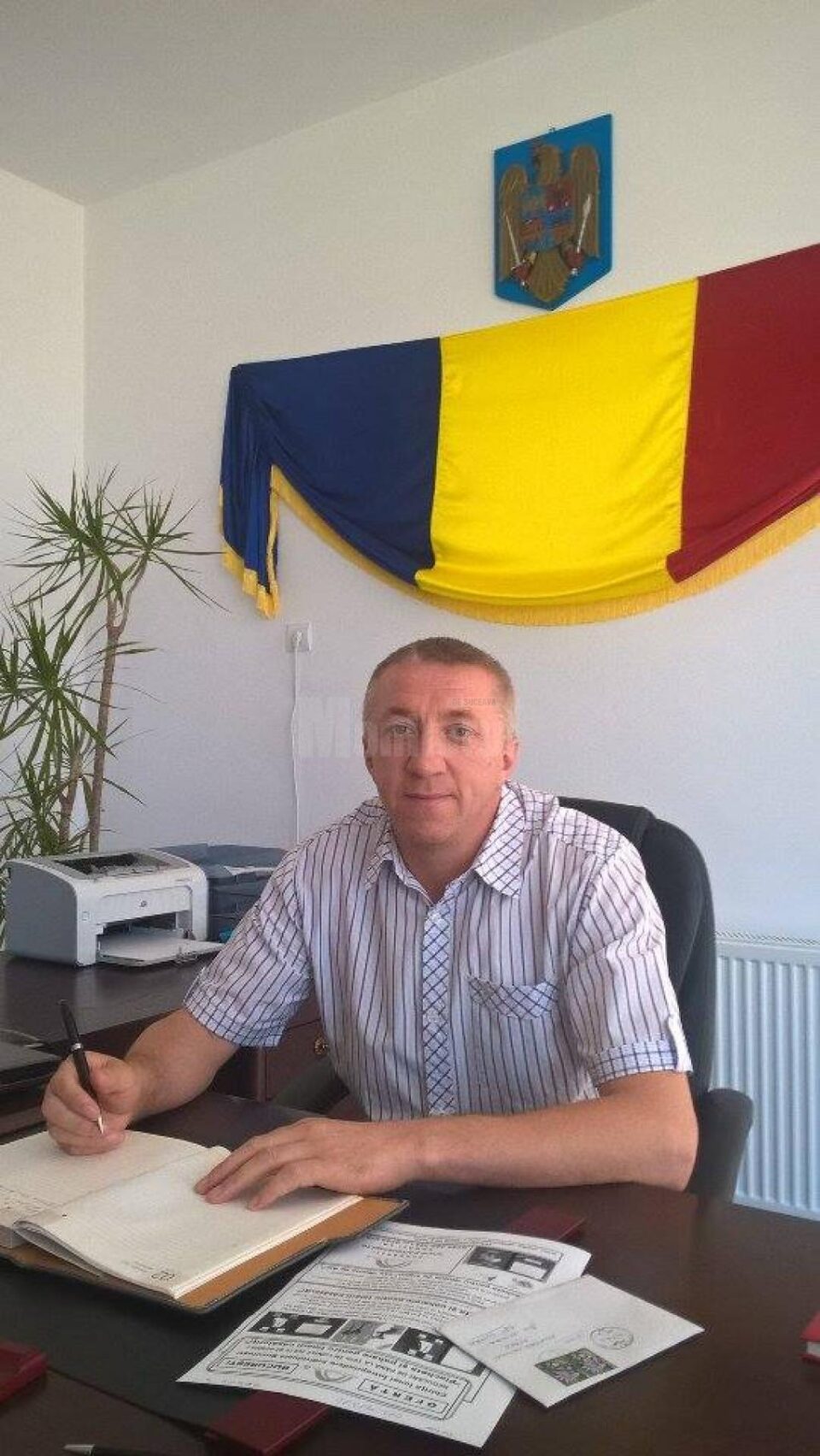 Primarul Eduard Dziminschi