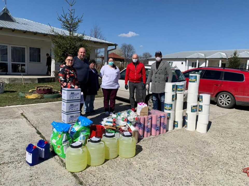 Fundația Nord 2001 a dus materiale de curățenie și apă la Policlinica Areni, la Spitalul Suceava și la centre de reabilitare neuropsihiatrică