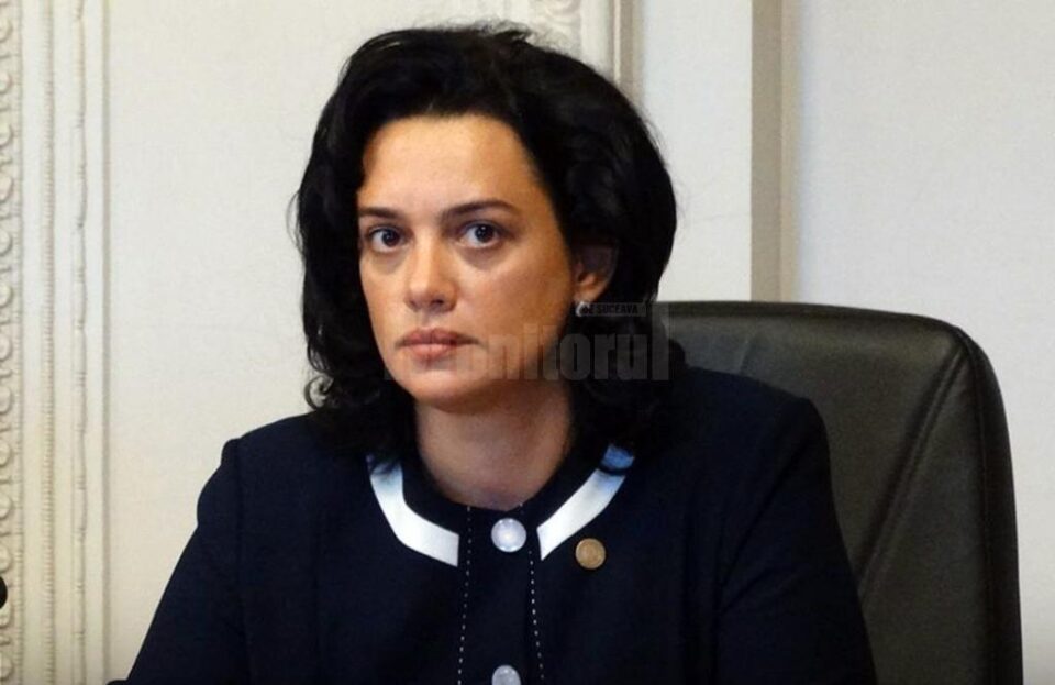 Deputatul PNL de Suceava Angelica Fădor