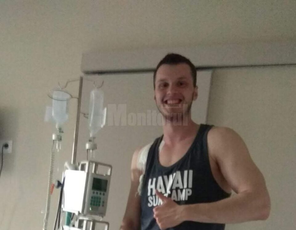 Peste 17.000 de euro, donați pentru tânărul sucevean bolnav de cancer, internat într-un spital din Italia Peste 17.000 de euro, donați pentru tânărul sucevean bolnav de cancer, internat într-un spital din Italia