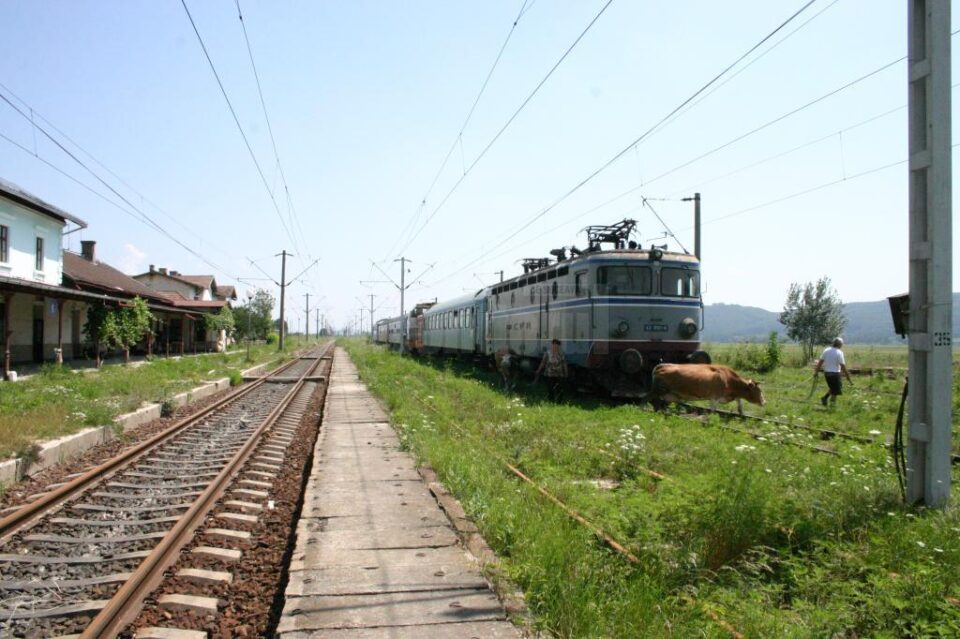 Stația CFR de la Dărmănești