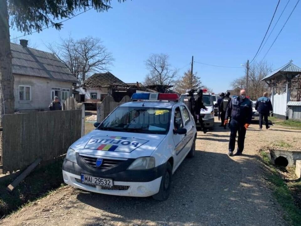 Polițiști în acțiune la Gălănești