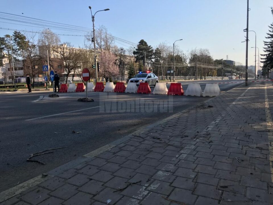 Traficul rutier și pietonal este restricționat în zona Spitalului Județean Suceava, începând de luni.