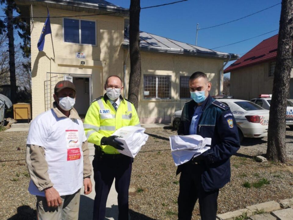 Zilnic, masă de prânz pentru polițiști, jandarmi și militari, de la Fundația Umanitară Nord 2001/Sânge pentru România