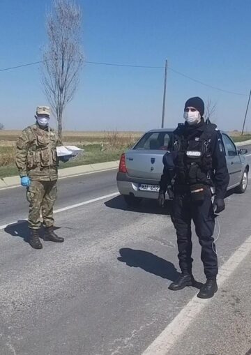 Zilnic, masă de prânz pentru polițiști, jandarmi și militari, de la Fundația Umanitară Nord 2001/Sânge pentru România