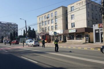 Polițiștii locali, prezenți în teren, în echipe mixte, la verificarea celor aflați în trafic