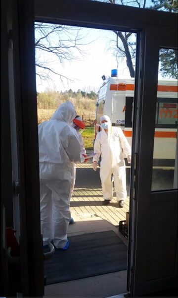 Revoltă în rândul pacienților cu COVID-19 internați la Secția Dermatologie