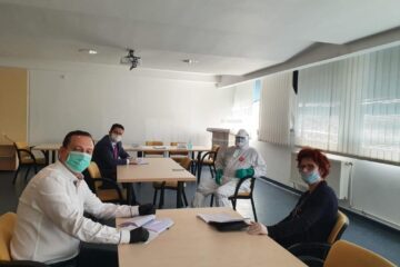 Autoritățile județene spun că se fac pași importanți pentru eliminarea focarului de COVID-19