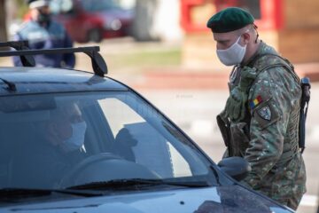 Filtru al armatei și poliției