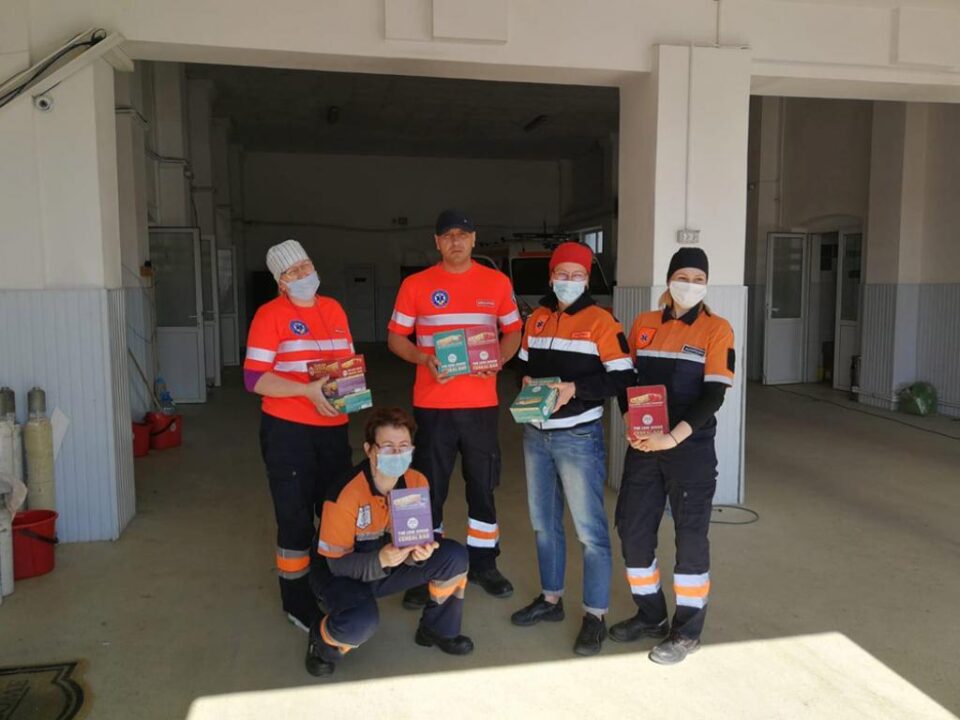 1.000 de batoane “Cereal Bar” GoldNutrition au ajuns la cadrele medicale din Spitalul Fălticeni 1.000 de batoane “Cereal Bar” GoldNutrition au ajuns la cadrele medicale din Spitalul Fălticeni