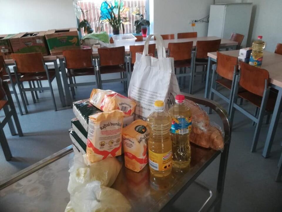 Centrul „Maria Ward” din Rădăuți mai are mâncare pentru copii pentru o săptămână