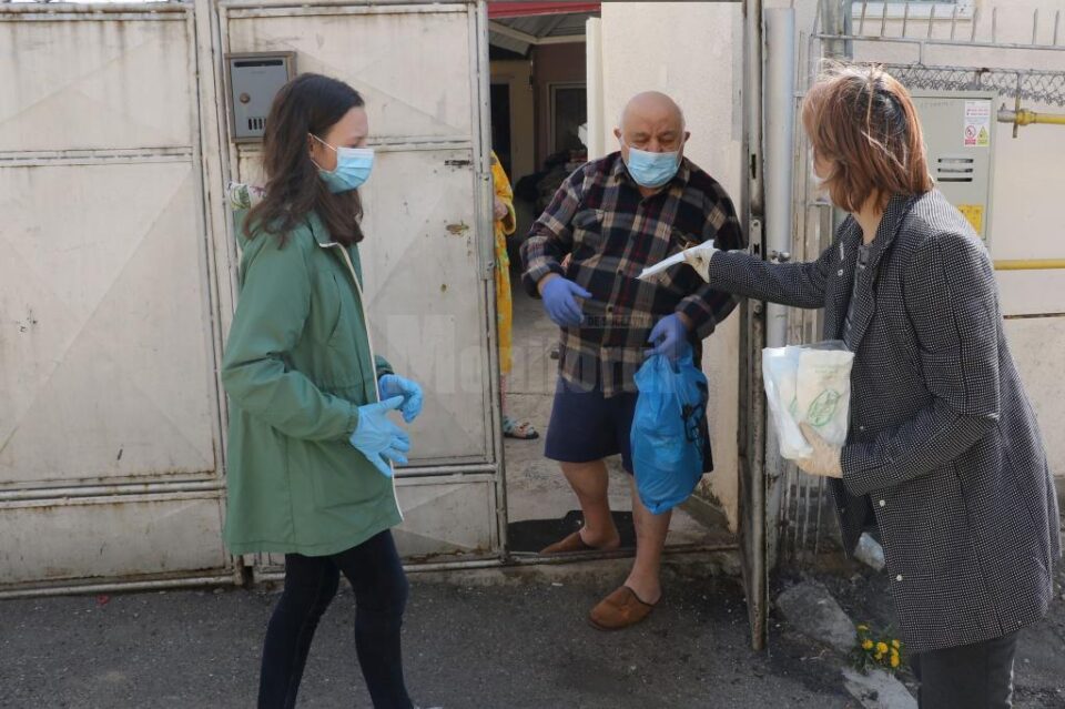 Campania “Fii aproape de departe”