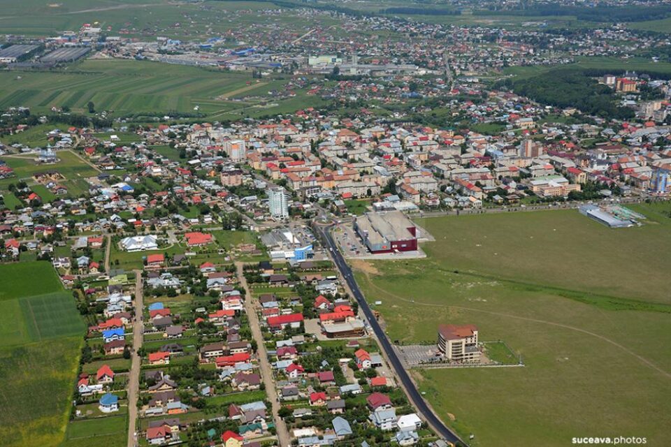 384 de suceveni cu forme ușoare de coronavirus se tratează în afara spitalului, în carantină 384 de suceveni cu forme ușoare de coronavirus se tratează în afara spitalului, în carantină