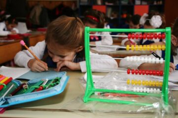 Lecțiile online nu sunt la îndemâna tuturor