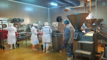 Continuă și în acest an investițiile la FACOS. Se dorește extinderea pieței de desfacere și instalarea unei noi linii de producere a conservelor